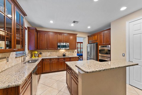 House in Jupiter, Florida 5 bedrooms, 402.08 sq.m. № 1208643 - photo 29