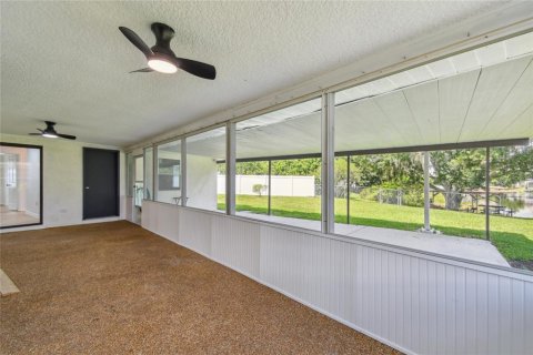 Villa ou maison à vendre à Kissimmee, Floride: 4 chambres, 153.1 m2 № 1257717 - photo 12