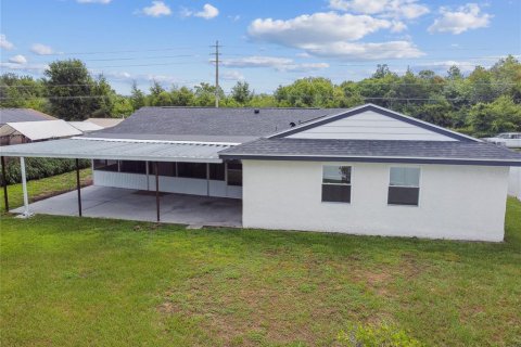 Villa ou maison à vendre à Kissimmee, Floride: 4 chambres, 153.1 m2 № 1257717 - photo 15