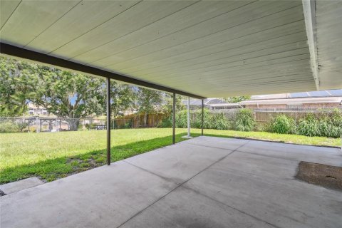 Villa ou maison à vendre à Kissimmee, Floride: 4 chambres, 153.1 m2 № 1257717 - photo 10