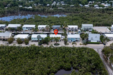 House in Key Largo, Florida 3 bedrooms, 170.1 sq.m. № 845998 - photo 3