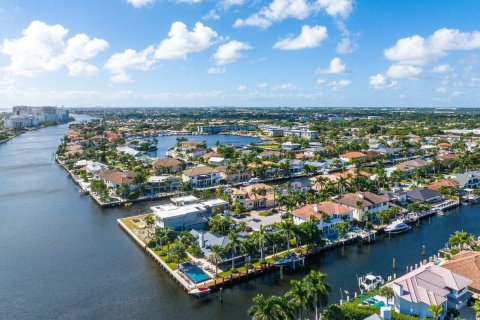 Villa ou maison à vendre à Delray Beach, Floride: 5 chambres, 565.12 m2 № 823325 - photo 26