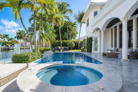 Villa ou maison à vendre à Delray Beach, Floride: 5 chambres, 565.12 m2 № 823325 - photo 10