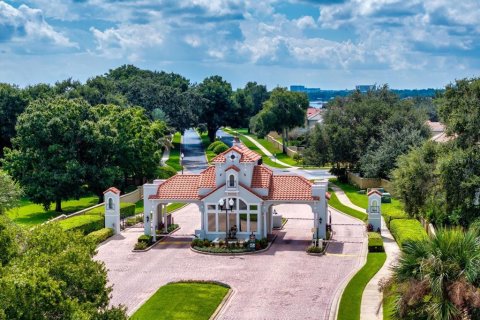 Touwnhouse à vendre à Orlando, Floride: 3 chambres, 219.53 m2 № 1388985 - photo 2