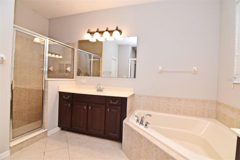 Casa en venta en Orlando, Florida, 6 dormitorios, 278.06 m2 № 1405262 - foto 21