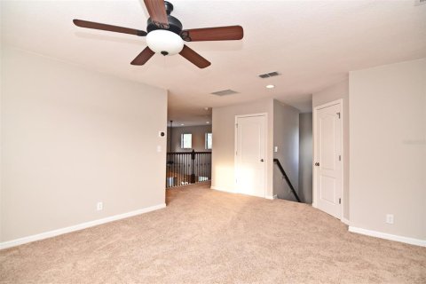 Casa en venta en Orlando, Florida, 6 dormitorios, 278.06 m2 № 1405262 - foto 28