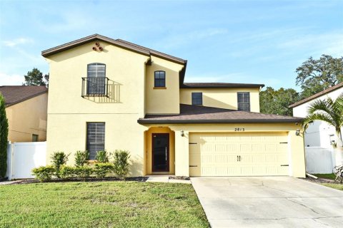 House in Orlando, Florida 6 bedrooms, 278.06 sq.m. № 1405262 - photo 1