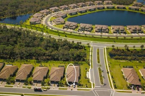 Villa ou maison à louer à Venice, Floride: 2 chambres, 145.67 m2 № 224714 - photo 1