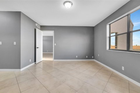 Copropriété à vendre à Sunrise, Floride: 2 chambres, 105.35 m2 № 1118081 - photo 19