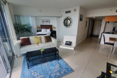 Copropriété à vendre à Miami, Floride: 2 chambres, 97.36 m2 № 1117486 - photo 5