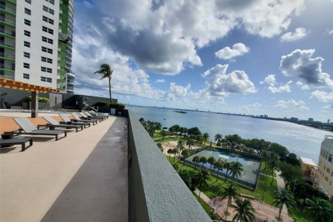 Condominio en venta en Miami, Florida, 2 dormitorios, 97.36 m2 № 1117486 - foto 16