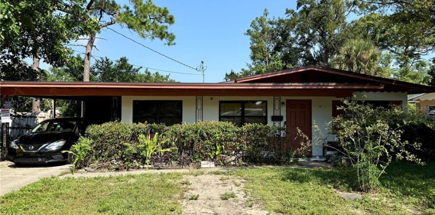 House in Orlando, Florida 3 bedrooms, 122.63 sq.m. № 1402478