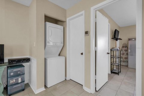 Copropriété à vendre à New Port Richey, Floride: 1 chambre, 62.43 m2 № 1361417 - photo 14