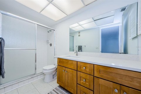 Copropriété à vendre à Clearwater, Floride: 2 chambres, 103.12 m2 № 1383717 - photo 14