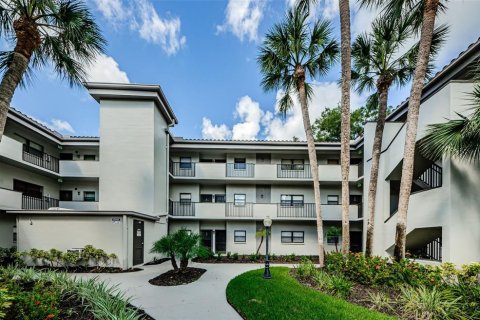 Copropriété à vendre à Clearwater, Floride: 2 chambres, 103.12 m2 № 1383717 - photo 2