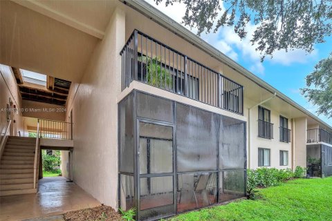 Copropriété à vendre à Hollywood, Floride: 1 chambre, 60.39 m2 № 1352134 - photo 21