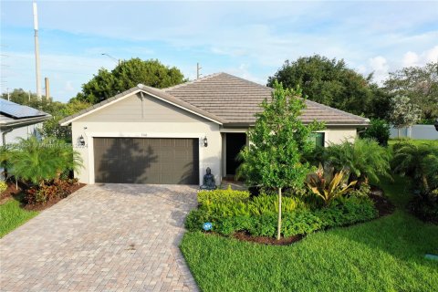 House in Lauderdale Lakes, Florida 4 bedrooms, 169.83 sq.m. № 1352171 - photo 29