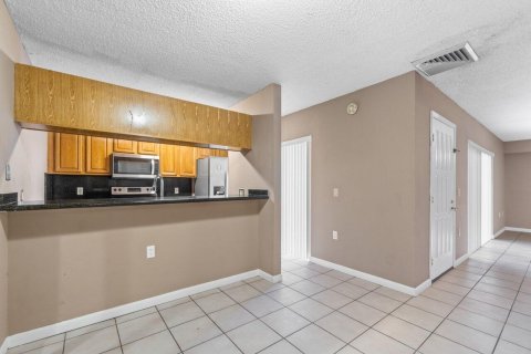 Touwnhouse à vendre à West Palm Beach, Floride: 2 chambres, 114.83 m2 № 986929 - photo 15