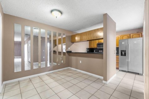 Touwnhouse à vendre à West Palm Beach, Floride: 2 chambres, 114.83 m2 № 986929 - photo 17