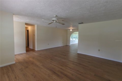 House in Beverly Hills, Florida 2 bedrooms, 132.29 sq.m. № 1369970 - photo 9