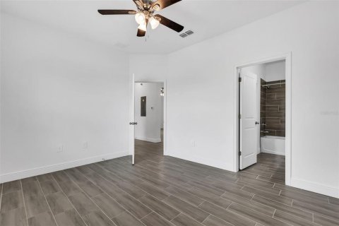 Villa ou maison à louer à Kissimmee, Floride: 2 chambres, 92.9 m2 № 1370004 - photo 12