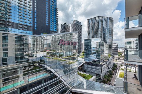 Condo in Miami, Florida, 2 bedrooms  № 1388213 - photo 12