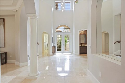 Casa en venta en Orlando, Florida, 5 dormitorios, 602.38 m2 № 608235 - foto 2