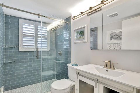 Copropriété à vendre à Deerfield Beach, Floride: 2 chambres, 76.18 m2 № 1408289 - photo 12