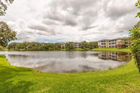 Copropriété à vendre à Tampa, Floride: 2 chambres, 91.97 m2 № 1255760 - photo 6