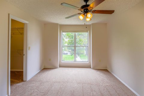 Condo in Tampa, Florida, 2 bedrooms  № 1255760 - photo 24