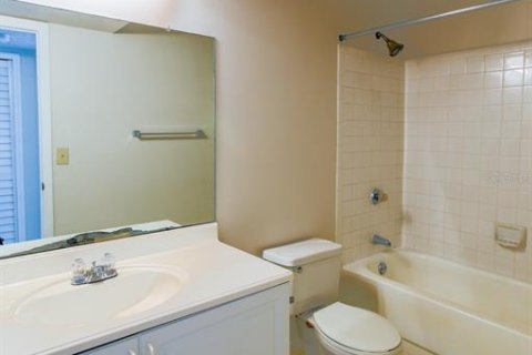 Condo in Tampa, Florida, 2 bedrooms  № 1255760 - photo 26