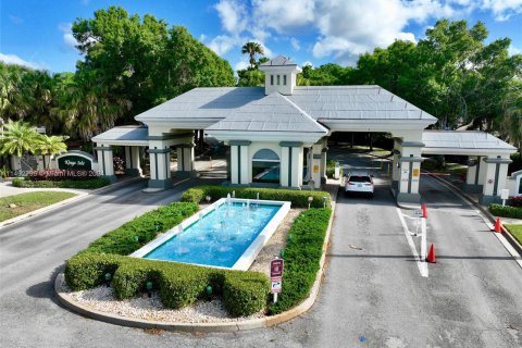 Villa ou maison à vendre à Port St. Lucie, Floride: 2 chambres, 140.56 m2 № 862490 - photo 29