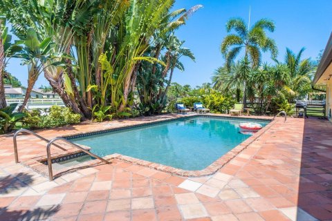 Villa ou maison à louer à Delray Beach, Floride: 4 chambres, 283.26 m2 № 880630 - photo 13