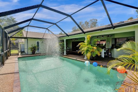 Villa ou maison à vendre à Coral Springs, Floride: 4 chambres, 230.03 m2 № 1208802 - photo 12