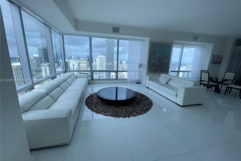 Copropriété à louer à Miami, Floride: 2 chambres, 198.72 m2 № 1356965 - photo 1