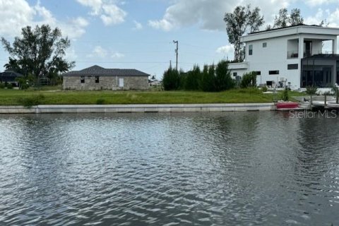 Terrain à vendre à Cape Coral, Floride № 1352985 - photo 6