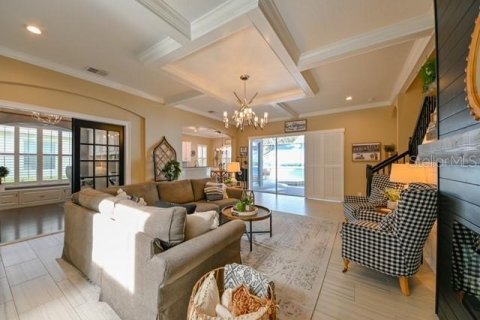 Villa ou maison à louer à Tampa, Floride: 5 chambres, 324.23 m2 № 1352947 - photo 14