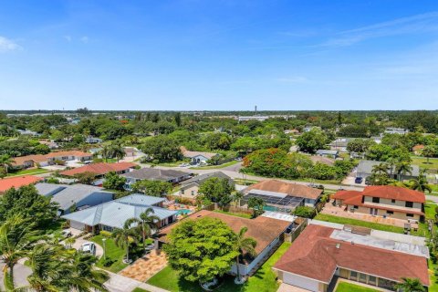 Villa ou maison à vendre à West Palm Beach, Floride: 3 chambres, 220.55 m2 № 1208812 - photo 13