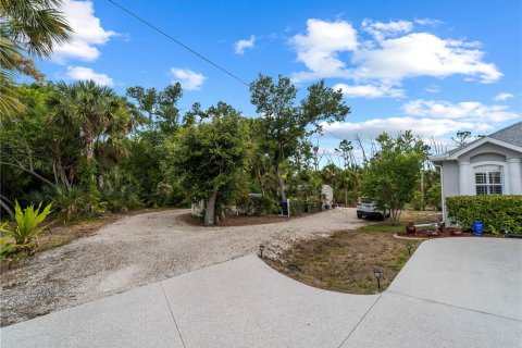 Villa ou maison à vendre à North Port, Floride: 3 chambres, 188.68 m2 № 1244631 - photo 5