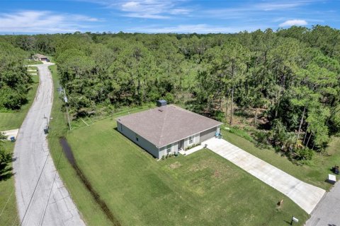 Villa ou maison à vendre à North Port, Floride: 4 chambres, 166.85 m2 № 1288179 - photo 5