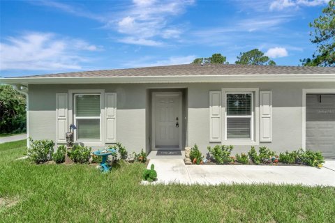 Villa ou maison à vendre à North Port, Floride: 4 chambres, 166.85 m2 № 1288179 - photo 3