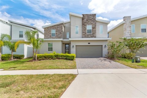 Villa ou maison à vendre à Davenport, Floride: 8 chambres, 363.81 m2 № 1375368 - photo 1