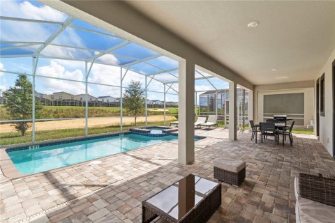 Casa en venta en Davenport, Florida, 8 dormitorios, 363.81 m2 № 1375368 - foto 26