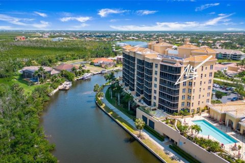 Condo in Punta Gorda, Florida, 3 bedrooms  № 1129352 - photo 6