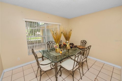 Villa ou maison à vendre à Lakeland, Floride: 3 chambres, 185.62 m2 № 1108675 - photo 16