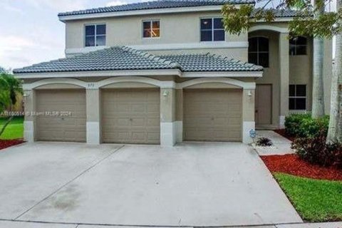 House in Weston, Florida 6 bedrooms, 290.04 sq.m. № 1333052 - photo 1