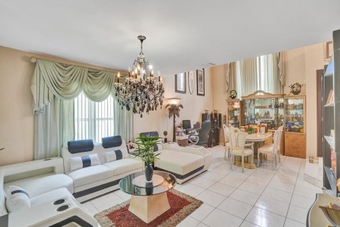 Villa ou maison à vendre à Coconut Creek, Floride: 4 chambres, 203.27 m2 № 659023 - photo 30