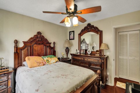 Villa ou maison à vendre à Coconut Creek, Floride: 4 chambres, 203.27 m2 № 659023 - photo 6