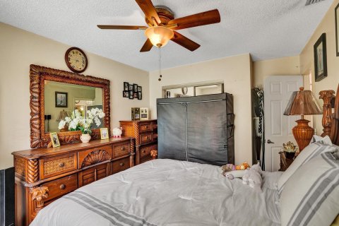 Villa ou maison à vendre à Coconut Creek, Floride: 4 chambres, 203.27 m2 № 659023 - photo 8