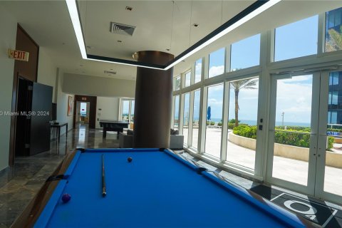 Condominio en venta en Sunny Isles Beach, Florida, 2 dormitorios, 120.87 m2 № 1358774 - foto 21